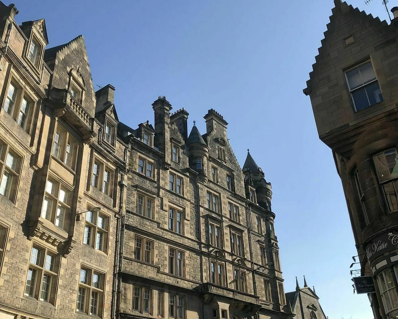 Edinburgh Old Town Apartment 0*,  United Kingdom